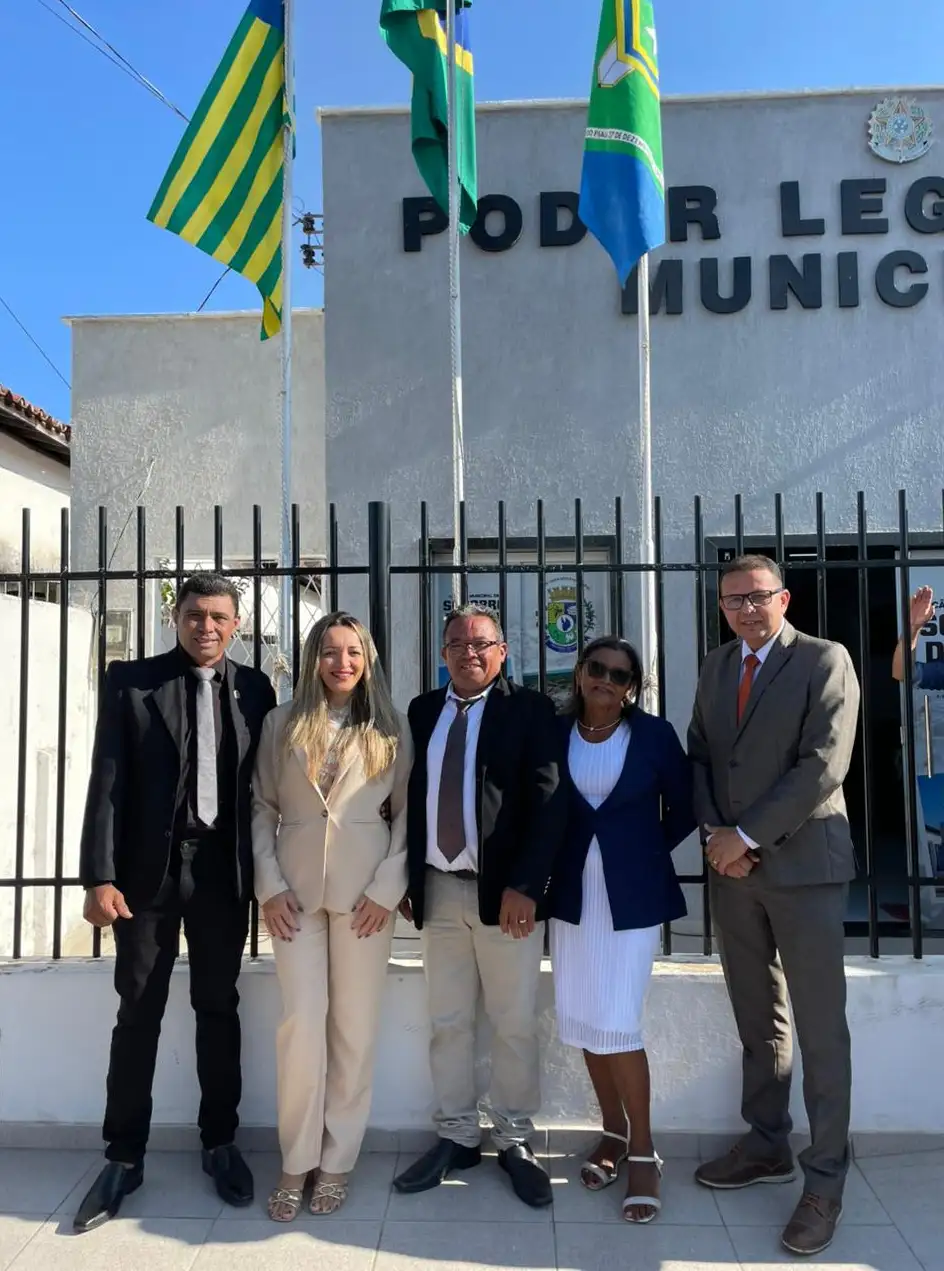 SOLENIDADE DE HASTEAMENTO DA BANDEIRA NA SEDE DO PODER LEGISLATIVO DE SOCORRO DO PIAUÍ